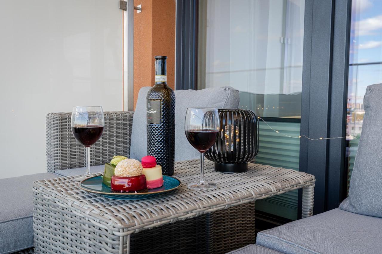 Apartament Mateo Inn Krakow Ngoại thất bức ảnh